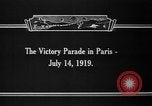 Standbild Siegesparade Ende Ersten Weltkrieg Frankreich, 1919, aus Sekunde 4 historischem Filmmaterial Videoclip 65675042396