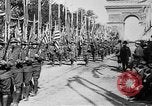 Standbild Siegesparade Ende Ersten Weltkrieg Frankreich, 1919, aus Sekunde 58 historischem Filmmaterial Videoclip 65675042396