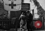 Image bâtiment de la Croix-Rouge France, 1918, de la seconde 31 séquences d'archives historiques vidéo 65675042398