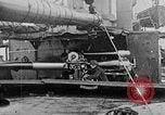 Standbild German Submarine kapituliert britischen Q-Schiff Mittelmeer, 1917, aus Sekunde 16 historischem Filmmaterial Videoclip 65675042412