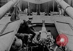Standbild German Submarine kapituliert britischen Q-Schiff Mittelmeer, 1917, aus Sekunde 21 historischem Filmmaterial Videoclip 65675042412