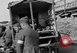 Standbild 101 Krankenwagen Feld Firma Krankenhaus Ersten Weltkrieg Frankreich, 1918, aus Sekunde 49 historischem Filmmaterial Videoclip 65675042428