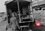 Standbild 101 Krankenwagen Feld Firma Krankenhaus Ersten Weltkrieg Frankreich, 1918, aus Sekunde 53 historischem Filmmaterial Videoclip 65675042428
