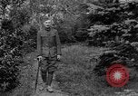 Standbild Unter Granatenschock stehende alliierte Soldaten Frankreich, 1918, aus Sekunde 39 historischem Filmmaterial Videoclip 65675042429