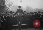 Standbild britischen Menschen Wehrpflichtigen während Ersten Weltkrieg Vereinigtes Königreich, 1916, aus Sekunde 7 historischem Filmmaterial Videoclip 65675042465