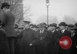 Standbild britischen Menschen Wehrpflichtigen während Ersten Weltkrieg Vereinigtes Königreich, 1916, aus Sekunde 18 historischem Filmmaterial Videoclip 65675042465