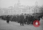 Standbild britischen Menschen Wehrpflichtigen während Ersten Weltkrieg Vereinigtes Königreich, 1916, aus Sekunde 25 historischem Filmmaterial Videoclip 65675042465