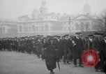 Standbild britischen Menschen Wehrpflichtigen während Ersten Weltkrieg Vereinigtes Königreich, 1916, aus Sekunde 30 historischem Filmmaterial Videoclip 65675042465