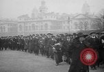 Standbild britischen Menschen Wehrpflichtigen während Ersten Weltkrieg Vereinigtes Königreich, 1916, aus Sekunde 32 historischem Filmmaterial Videoclip 65675042465
