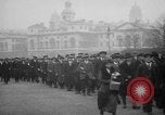 Standbild britischen Menschen Wehrpflichtigen während Ersten Weltkrieg Vereinigtes Königreich, 1916, aus Sekunde 34 historischem Filmmaterial Videoclip 65675042465