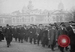 Standbild britischen Menschen Wehrpflichtigen während Ersten Weltkrieg Vereinigtes Königreich, 1916, aus Sekunde 40 historischem Filmmaterial Videoclip 65675042465