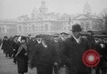 Standbild britischen Menschen Wehrpflichtigen während Ersten Weltkrieg Vereinigtes Königreich, 1916, aus Sekunde 45 historischem Filmmaterial Videoclip 65675042465