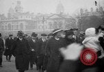 Standbild britischen Menschen Wehrpflichtigen während Ersten Weltkrieg Vereinigtes Königreich, 1916, aus Sekunde 52 historischem Filmmaterial Videoclip 65675042465