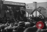 Immagine di Raccolta degna del Signore e signori Il Galles Regno Unito, 1916, secondo 14 filmato di repertorio 65675042467
