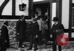 Immagine di Raccolta degna del Signore e signori Il Galles Regno Unito, 1916, secondo 34 filmato di repertorio 65675042467