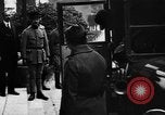 Standbild Vertrag von Versailles Paris Frankreich, 1919, aus Sekunde 15 historischem Filmmaterial Videoclip 65675042470