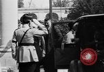 Standbild Vertrag von Versailles Paris Frankreich, 1919, aus Sekunde 53 historischem Filmmaterial Videoclip 65675042470