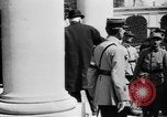 Standbild Vertrag von Versailles Paris Frankreich, 1919, aus Sekunde 59 historischem Filmmaterial Videoclip 65675042470