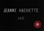 Standbild französischen Frauen geehrt in Ersten Weltkrieg Frankreich, 1918, aus Sekunde 31 historischem Filmmaterial Videoclip 65675042487