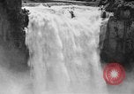 Image Snoqualmie Falls Cascade en 1917 Snoqualmie Washington USA, 1917, de la seconde 14 séquences d'archives historiques vidéo 65675042497