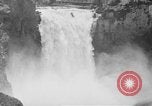 Image Snoqualmie Falls Cascade en 1917 Snoqualmie Washington USA, 1917, de la seconde 33 séquences d'archives historiques vidéo 65675042497