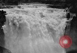 Image Snoqualmie Falls Cascade en 1917 Snoqualmie Washington USA, 1917, de la seconde 39 séquences d'archives historiques vidéo 65675042497