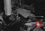 Standbild lace machen Textilfabrik Webstühle bei der Arbeit United States USA, 1917, aus Sekunde 47 historischem Filmmaterial Videoclip 65675042502