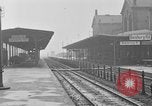 Standbild französische Soldaten am Bahnhof Ruhr, 1923, aus Sekunde 51 historischem Filmmaterial Videoclip 65675042503