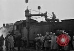 Standbild französische Soldaten am Bahnhof Ruhr, 1923, aus Sekunde 55 historischem Filmmaterial Videoclip 65675042503
