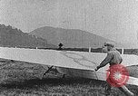 Immagine di Alianti Clermont Ferrand Francia, 1922, secondo 10 filmato di repertorio 65675042525