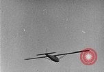 Standbild Eindecker glider Deutschland, 1922, aus Sekunde 18 historischem Filmmaterial Videoclip 65675042532