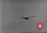 Standbild Eindecker glider Deutschland, 1922, aus Sekunde 21 historischem Filmmaterial Videoclip 65675042532