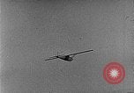 Standbild Eindecker glider Deutschland, 1922, aus Sekunde 22 historischem Filmmaterial Videoclip 65675042532