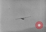 Standbild Eindecker glider Deutschland, 1922, aus Sekunde 25 historischem Filmmaterial Videoclip 65675042532