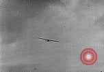 Standbild Eindecker glider Deutschland, 1922, aus Sekunde 32 historischem Filmmaterial Videoclip 65675042532