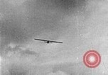 Standbild Eindecker glider Deutschland, 1922, aus Sekunde 33 historischem Filmmaterial Videoclip 65675042532