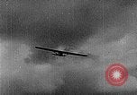Standbild Eindecker glider Deutschland, 1922, aus Sekunde 36 historischem Filmmaterial Videoclip 65675042532