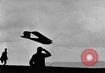 Standbild Eindecker glider Deutschland, 1922, aus Sekunde 43 historischem Filmmaterial Videoclip 65675042532