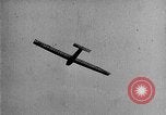 Standbild Fokker Segelflugzeug Deutschland, 1922, aus Sekunde 53 historischem Filmmaterial Videoclip 65675042536