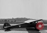 Standbild Taylorcraft Flugzeuge landen und starten Alexandria Virginia United States USA, 1953, aus Sekunde 5 historischem Filmmaterial Videoclip 65675042539