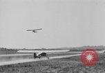 Standbild Taylorcraft Flugzeuge landen und starten Alexandria Virginia United States USA, 1953, aus Sekunde 9 historischem Filmmaterial Videoclip 65675042539