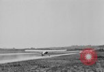 Standbild Taylorcraft Flugzeuge landen und starten Alexandria Virginia United States USA, 1953, aus Sekunde 12 historischem Filmmaterial Videoclip 65675042539