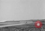 Standbild Taylorcraft Flugzeuge landen und starten Alexandria Virginia United States USA, 1953, aus Sekunde 17 historischem Filmmaterial Videoclip 65675042539
