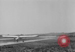 Standbild Taylorcraft Flugzeuge landen und starten Alexandria Virginia United States USA, 1953, aus Sekunde 21 historischem Filmmaterial Videoclip 65675042539