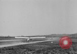 Standbild Taylorcraft Flugzeuge landen und starten Alexandria Virginia United States USA, 1953, aus Sekunde 23 historischem Filmmaterial Videoclip 65675042539