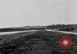 Standbild Taylorcraft Flugzeuge landen und starten Alexandria Virginia United States USA, 1953, aus Sekunde 47 historischem Filmmaterial Videoclip 65675042539