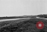Standbild Taylorcraft Flugzeuge landen und starten Alexandria Virginia United States USA, 1953, aus Sekunde 60 historischem Filmmaterial Videoclip 65675042539