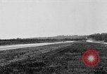 Standbild Taylorcraft Flugzeuge landen und starten Alexandria Virginia United States USA, 1953, aus Sekunde 61 historischem Filmmaterial Videoclip 65675042539