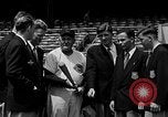 Standbild Cincinatti Reds Baseball Spieler Cincinnati Ohio USA, 1953, aus Sekunde 6 historischem Filmmaterial Videoclip 65675042547