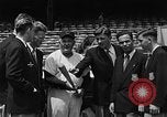 Standbild Cincinatti Reds Baseball Spieler Cincinnati Ohio USA, 1953, aus Sekunde 7 historischem Filmmaterial Videoclip 65675042547